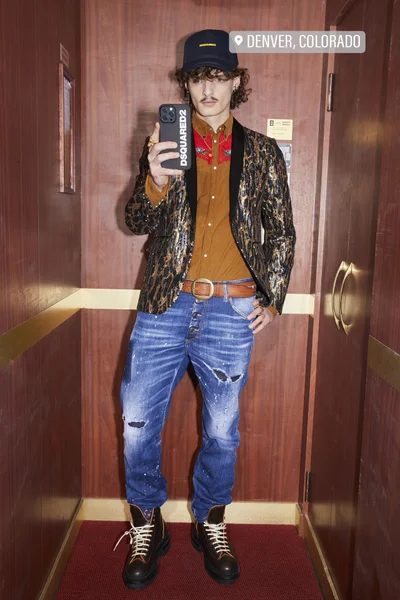 Look 28